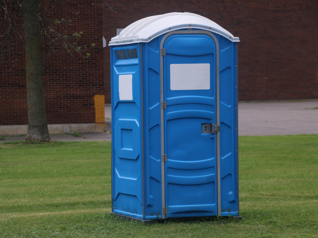 Porta Potty or Restroom Trailer: The Best Site Solution