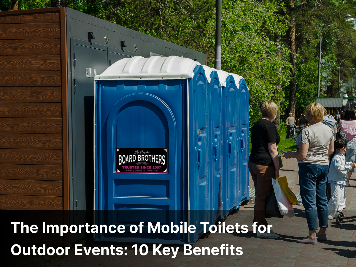Mobile Toilets for Outdoor
