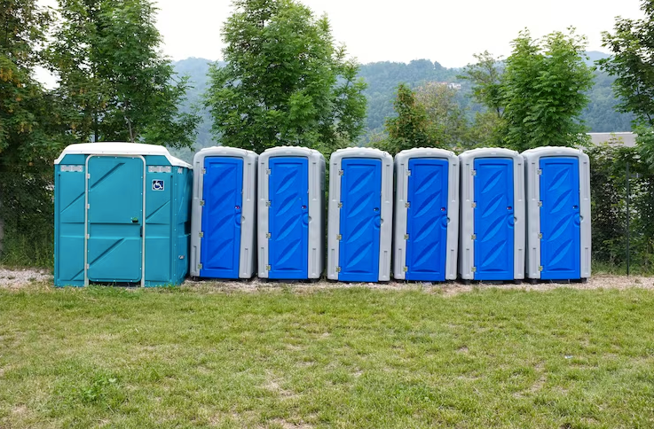 Wedding Bathroom Rentals | Orange County | BoardBrothers