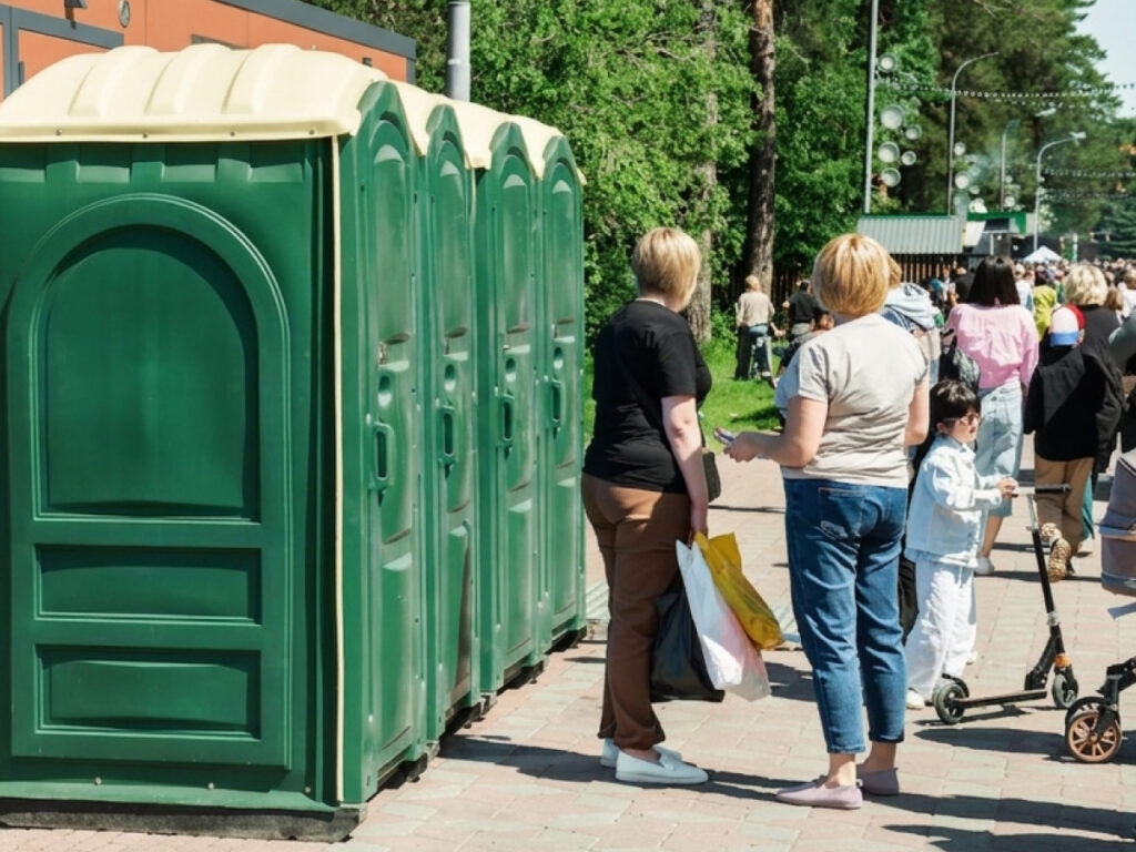 event restroom rental cost
